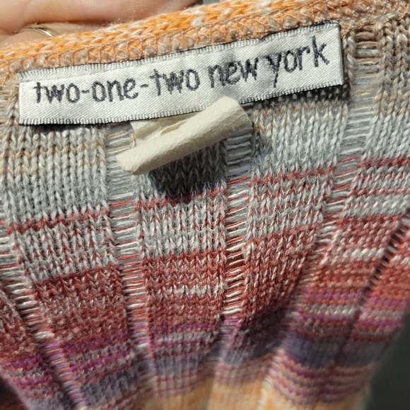 TWO-ONE-TWO New York Multi-Color Sweater L - Picture 5 of 5